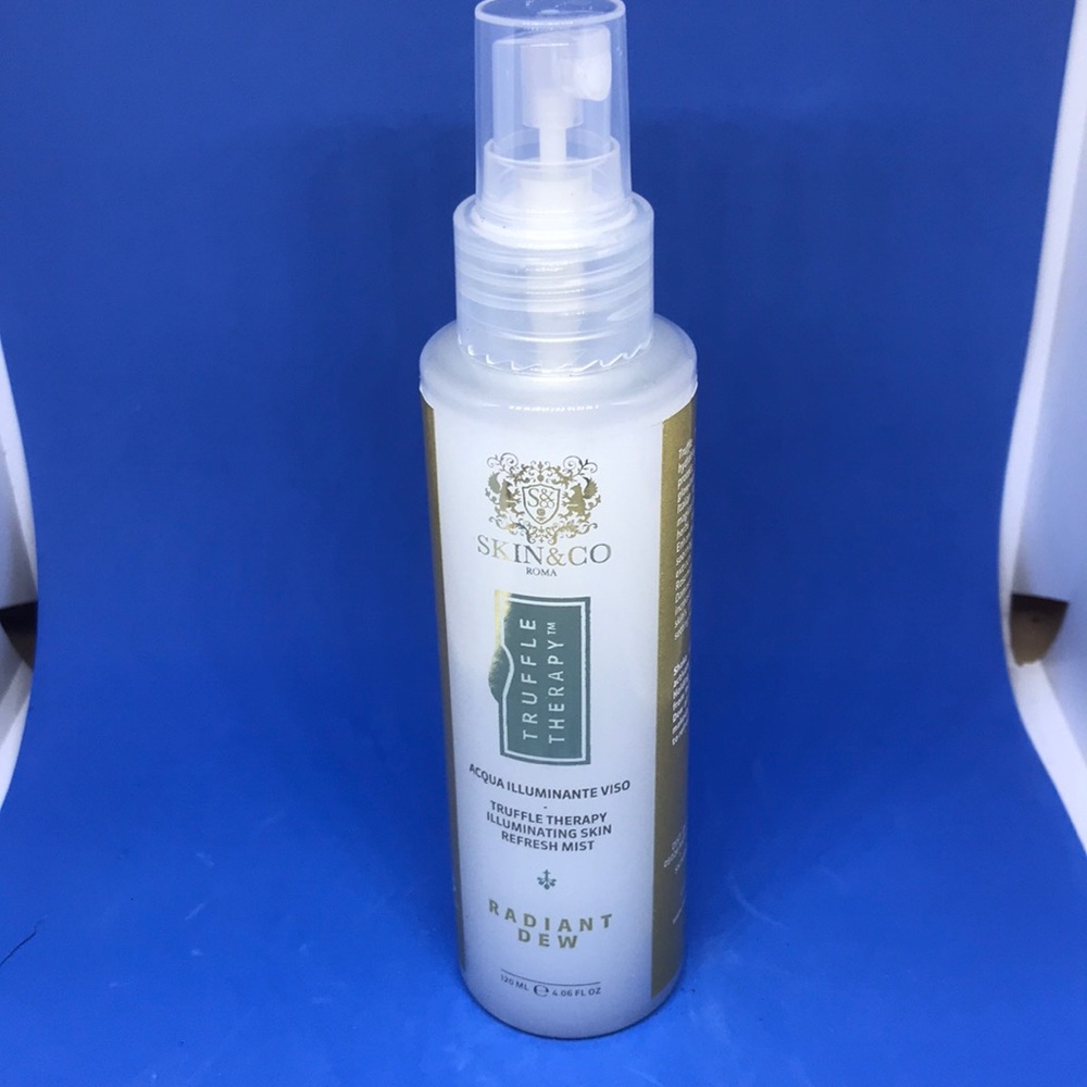 Skin & Co truffle therapy  radiant dew mist